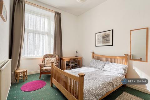 undefined, Dowanhill Street, Glasgow, G11