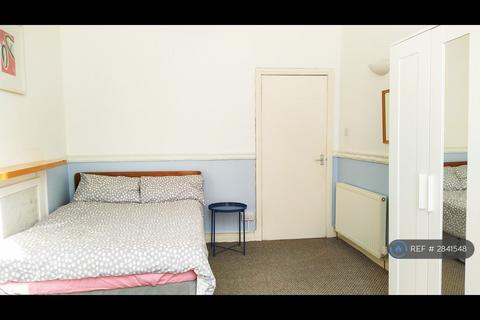 undefined, Dowanhill Street, Glasgow, G11