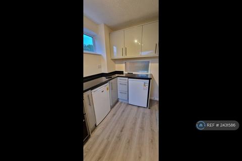 undefined, Abbots Close, Cambridge, CB4