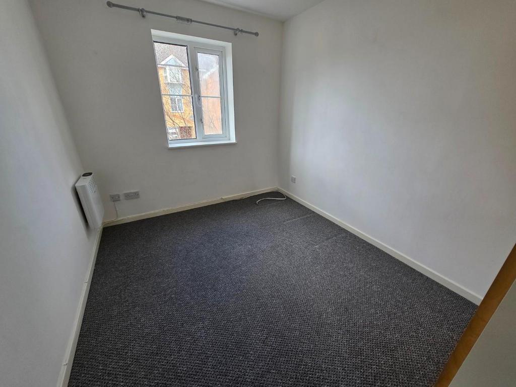 Bedroom - 1.jpg