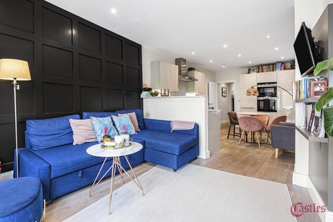 2 bedroom flat for sale, Weston Park, N8