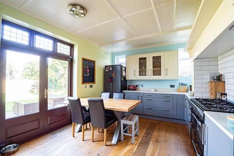 7 bedroom detached house for sale, Albany Road, St. Leonards-On-Sea