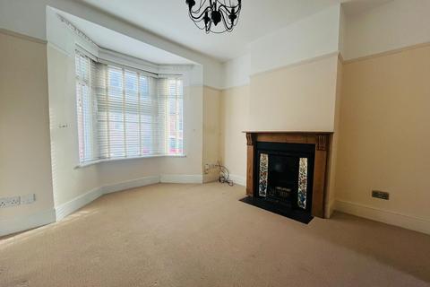 3 bedroom terraced house for sale, Turner Street, Abington, Northampton NN1