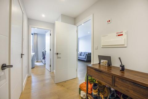 1 bedroom flat for sale, North Quay, Hayle, Cornwall, TR27