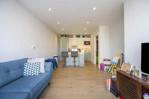 1 bedroom flat for sale, North Quay, Hayle, Cornwall, TR27