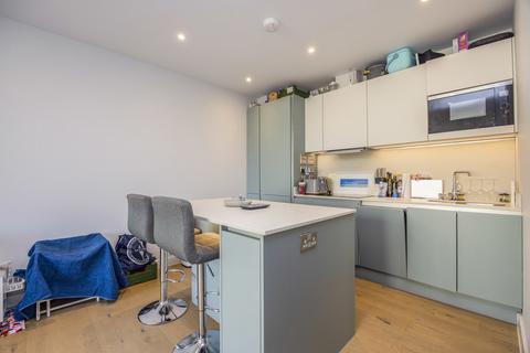 1 bedroom flat for sale, North Quay, Hayle, Cornwall, TR27