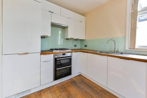 2 bedroom flat for sale, Wandsworth Bridge Road, South Park, London, SW6