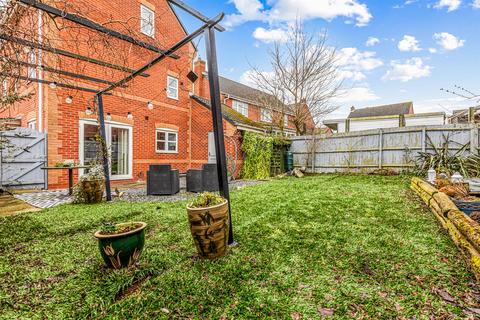 4 bedroom detached house for sale, Woodlands Court, Oadby, Leicester