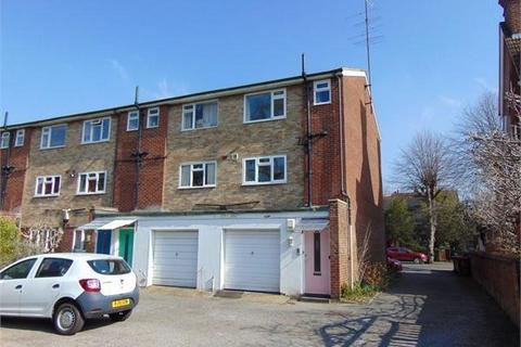 undefined, Erleigh Road, Berkshire RG1