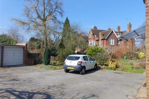undefined, Erleigh Road, Berkshire RG1