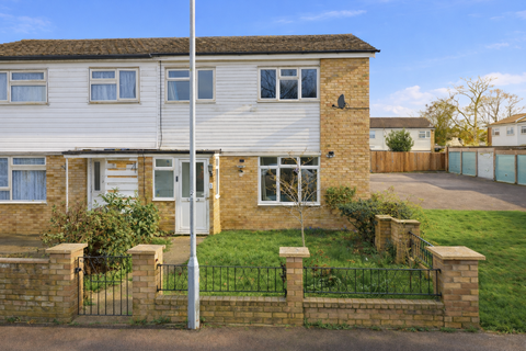 3 bedroom end of terrace house to rent, Kitchener Close, Hertfordshire AL1