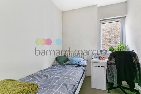 2 bedroom apartment to rent, Avondale Road, SOUTH CROYDON
