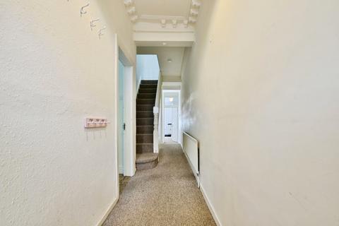 3 bedroom semi-detached house to rent, Slade Lane, Greater Manchester M19