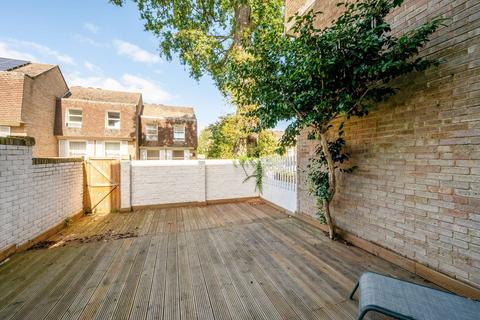 5 bedroom terraced house to rent, Welford Place, Wimbledon Village, London, SW19