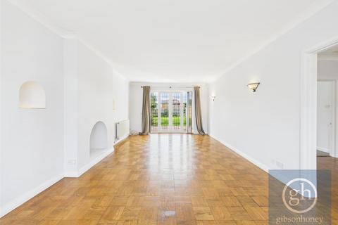 undefined, The Uplands, Ruislip HA4