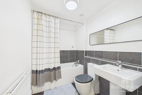 undefined, Scampston Drive, Wakefield WF3
