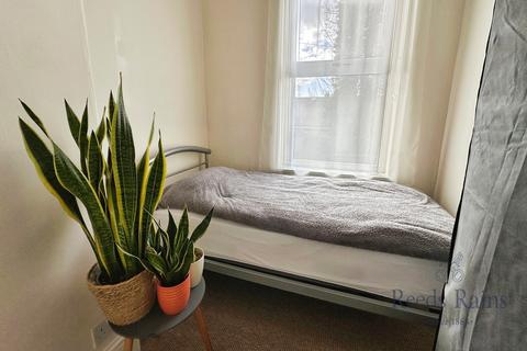 3 bedroom terraced house for sale, Nalton Street, North Yorkshire YO8