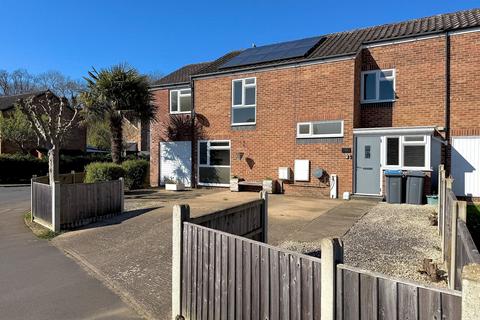 4 bedroom semi-detached house for sale, Lincoln Avenue, Saxmundham