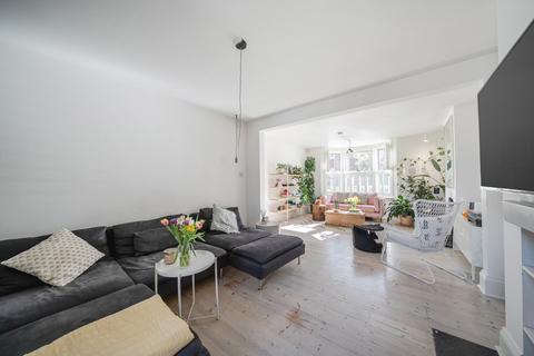 undefined, Addison Road, Guildford, GU1