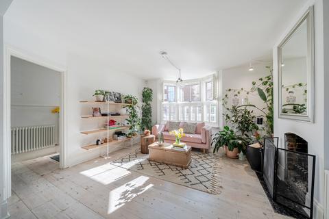 undefined, Addison Road, Guildford, GU1