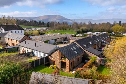 2 bedroom cottage for sale, Ross Road, Abergavenny, NP7