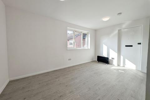 undefined, Stour Close, West End, SO18
