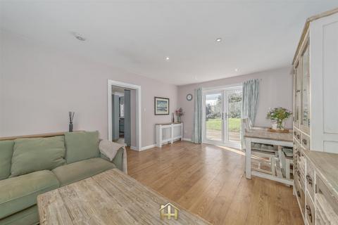 undefined, Buttars Loan, Dundee DD2