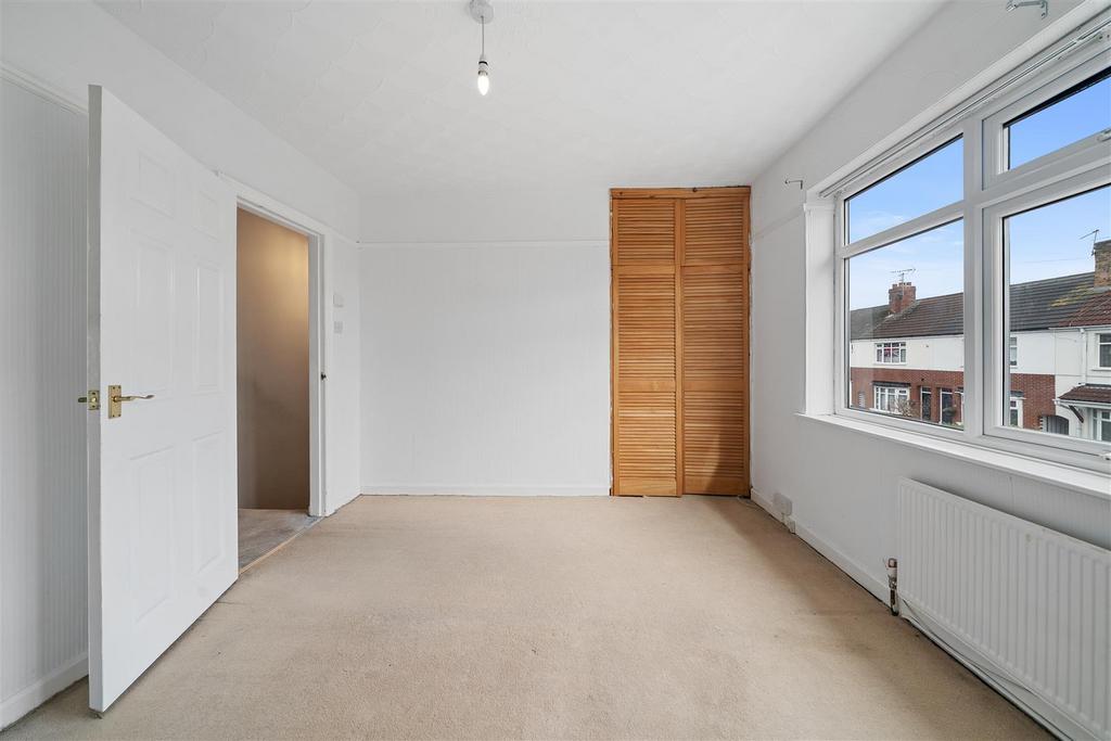 Bedroom 1d.jpg