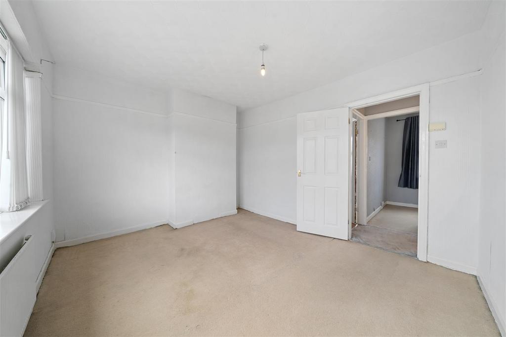 Bedroom 1c.jpg