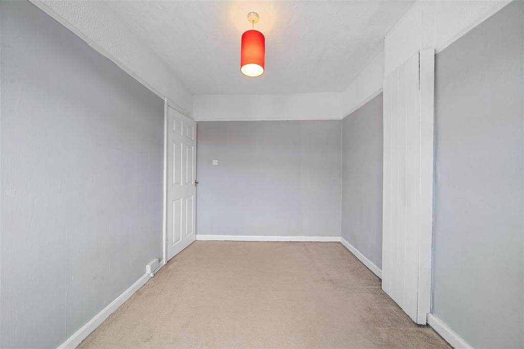 Bedroom 2c.jpg