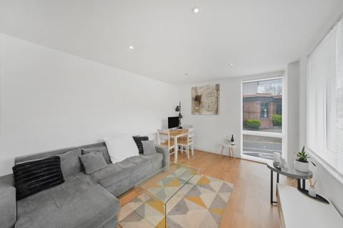 1 bedroom apartment to rent, Perry Vale London SE23