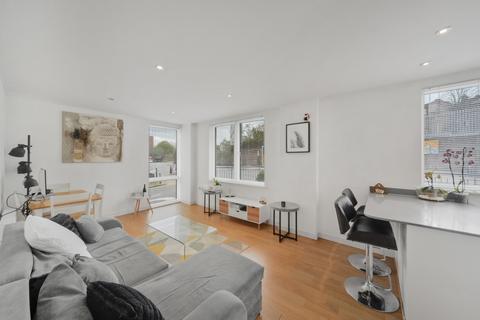 1 bedroom apartment to rent, Perry Vale London SE23
