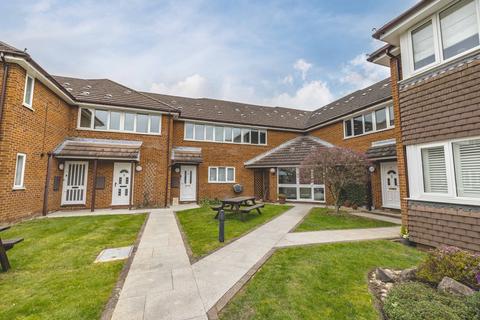 1 bedroom apartment for sale, Pinstone Way, Gerrards Cross SL9