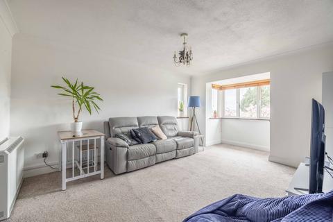 1 bedroom apartment for sale, Pinstone Way, Gerrards Cross SL9