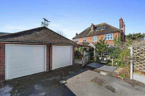 undefined, Riverside, Chelmsford CM2