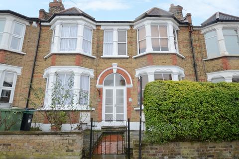3 bedroom terraced house to rent, Stillness Road London SE23