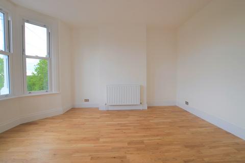 3 bedroom terraced house to rent, Stillness Road London SE23