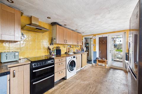 2 bedroom bungalow for sale, St. Johns Road, Clacton-on-Sea, Essex, CO16