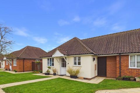 2 bedroom semi-detached bungalow for sale, Meadow View, Bungay