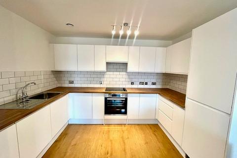 2 bedroom apartment to rent, Central Street, Bolton, BL1