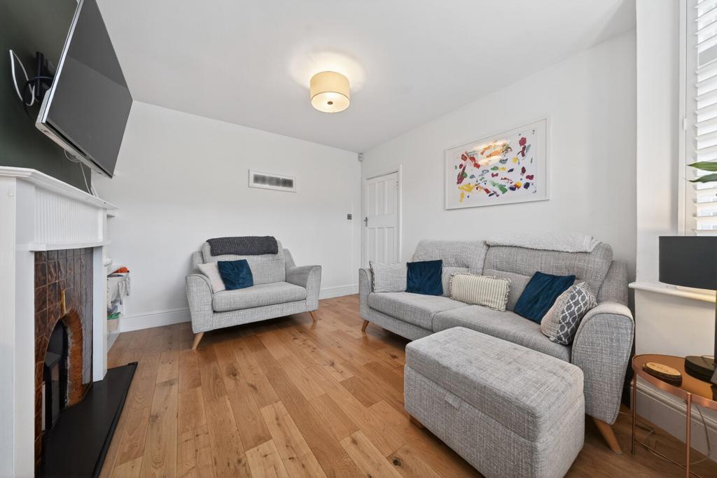 1433826-12-69c3b0...