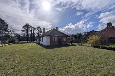 3 bedroom detached bungalow for sale, Waterloo Avenue, Leiston