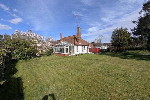 3 bedroom detached bungalow for sale, Waterloo Avenue, Leiston