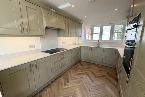 undefined, Lysways Lane, Hanch, Lichfield