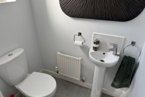 2 bedroom semi-detached house for sale, Lapwing Road, South Elmsall