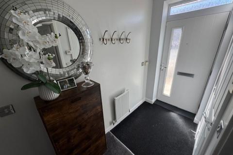 2 bedroom semi-detached house for sale, Lapwing Road, South Elmsall