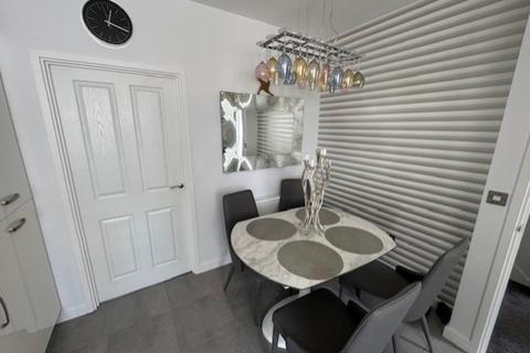 2 bedroom semi-detached house for sale, Lapwing Road, South Elmsall