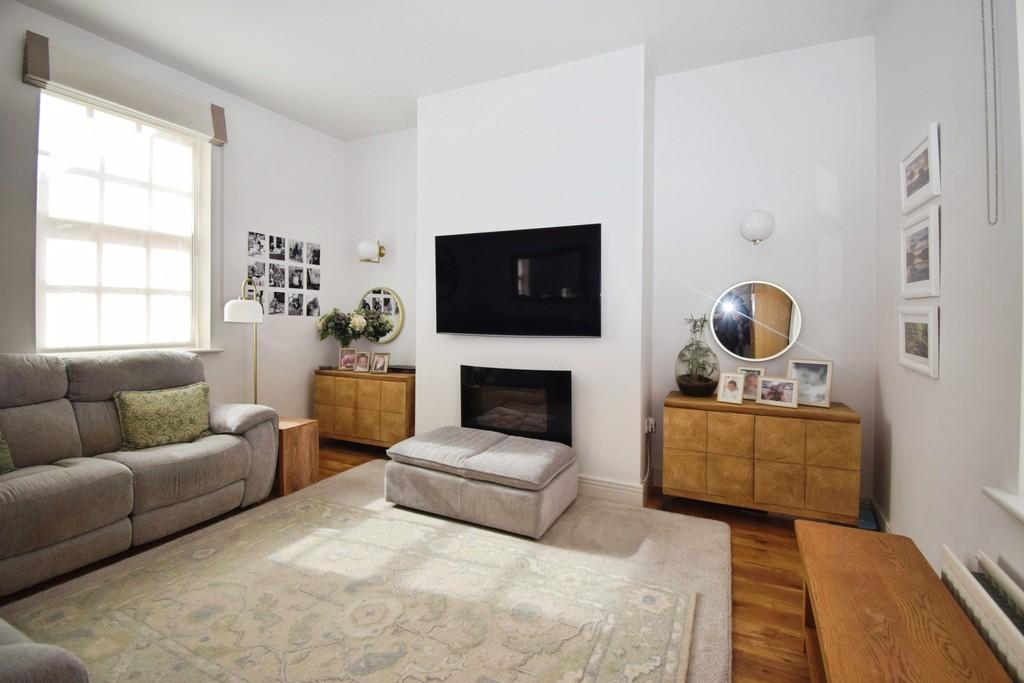 9 Mill Street, lounge a