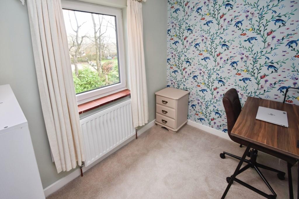730273cc-Bedroom 202