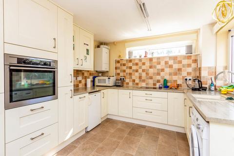undefined, Meadow Walk, Higham Ferrers NN10